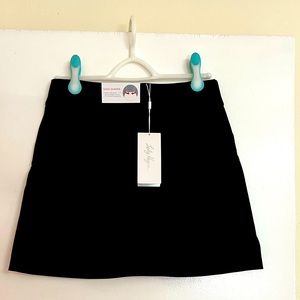 NWT lady Hagen black golf skort size 4
